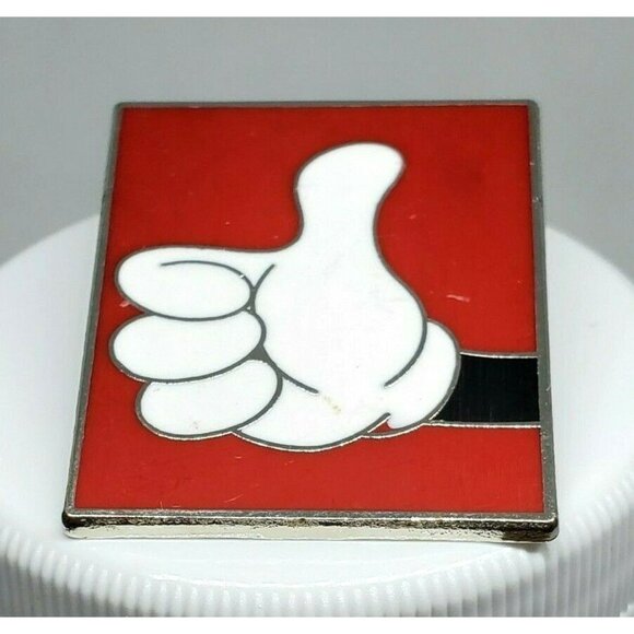 Authentic 2007 Hong Kong Disney Mickey Mouse Thumbs Up Enamel Pin – Vintage - Picture 1 of 12